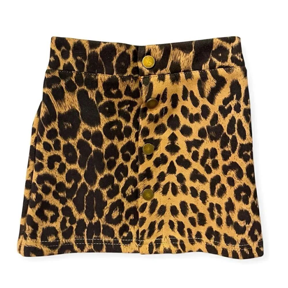 Girl’s Leopard Print Faux Suede Button Front Mini Skirt Small